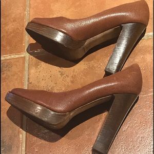 Michael Kors platform peep toe high heel pumps